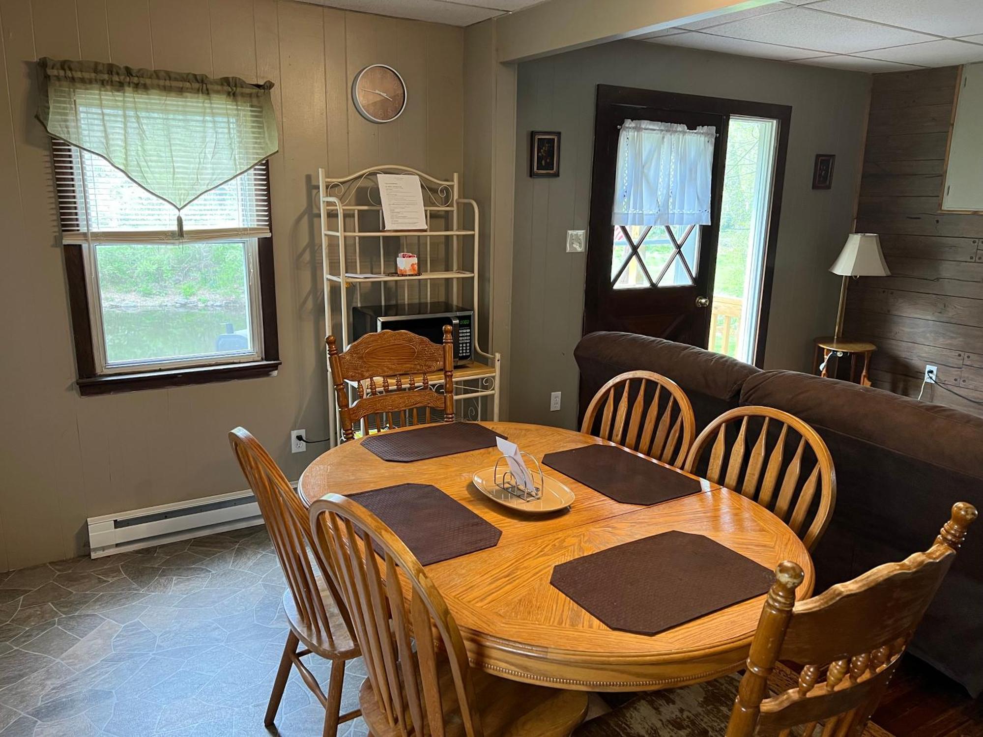 Echo Valley Cottages Coolbaugh エクステリア 写真